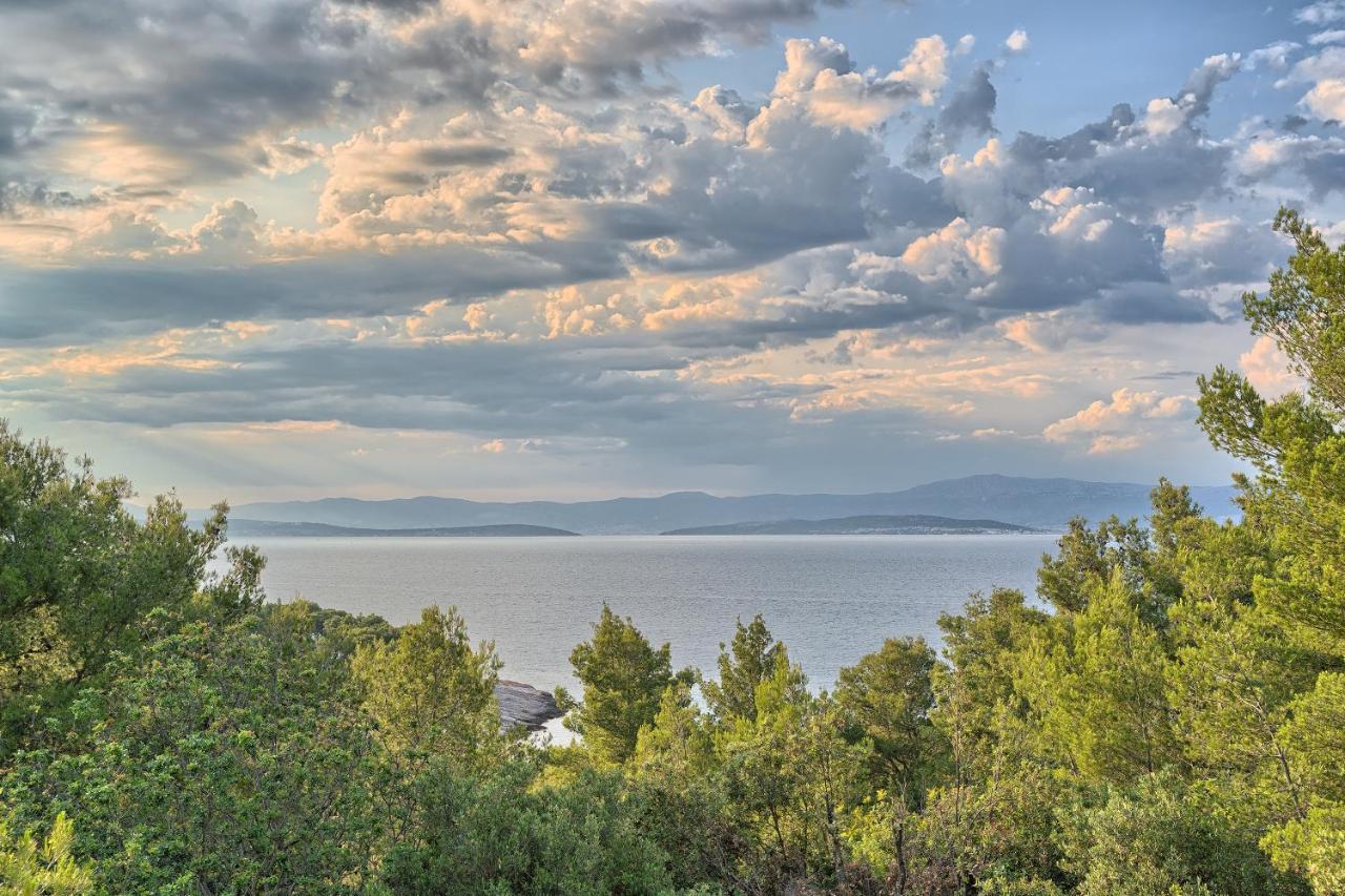 Holiday House Sunset Haven Estate Sutivan Dış mekan fotoğraf