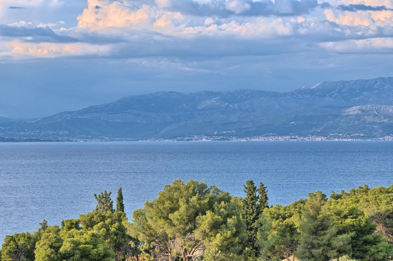 Holiday House Sunset Haven Estate Sutivan Dış mekan fotoğraf